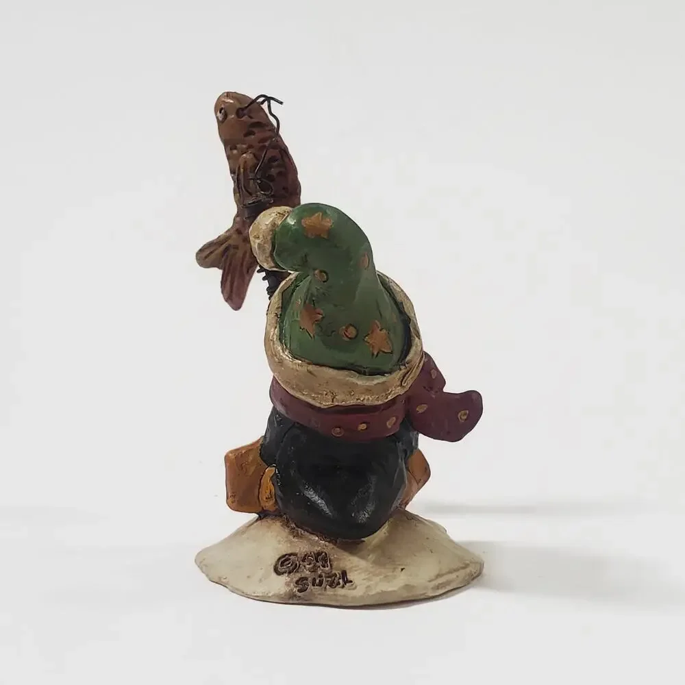 Suzi Skoglund Fishing Penguin Christmas Holiday Folk Art Resin Figurine 1999